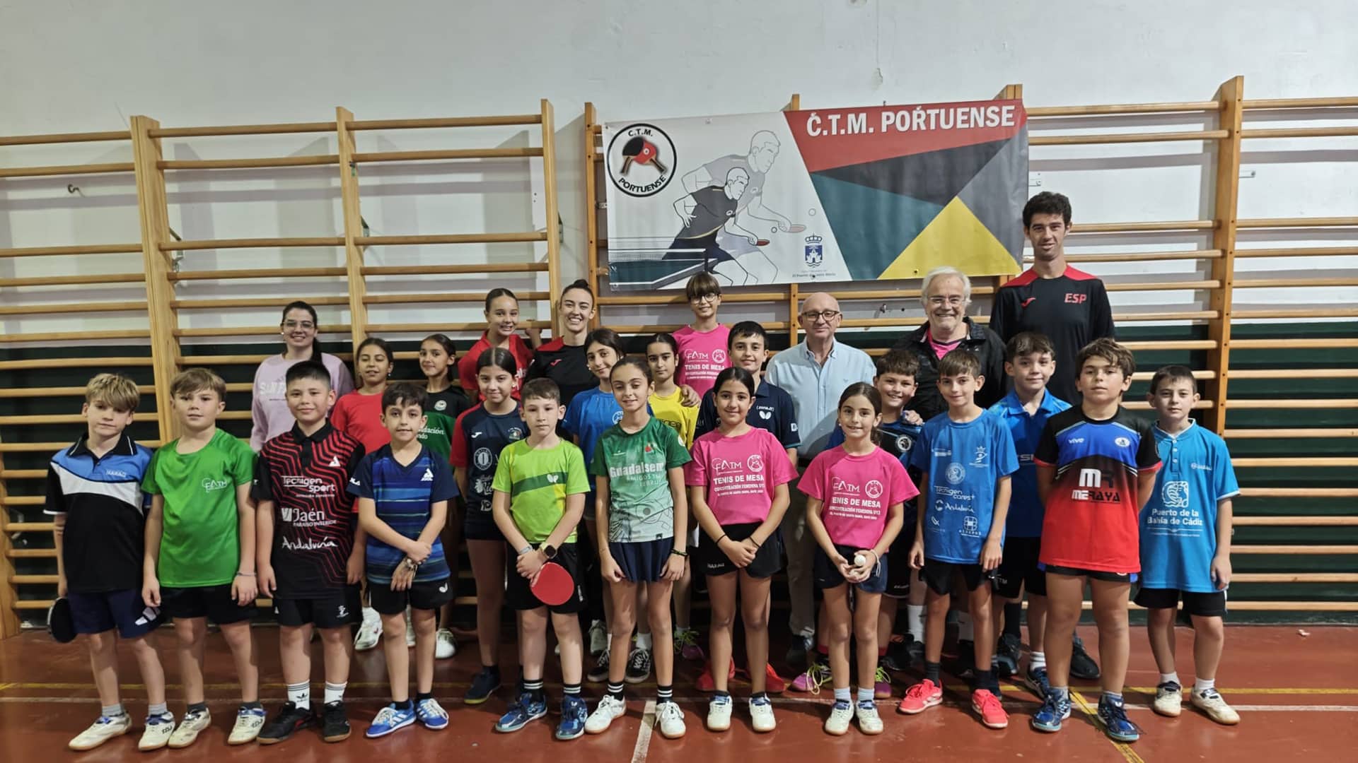 Imagen de la noticia: El Puerto reúne a 20 promesas del tenis de mesa en una concentración nacional (Deporte)