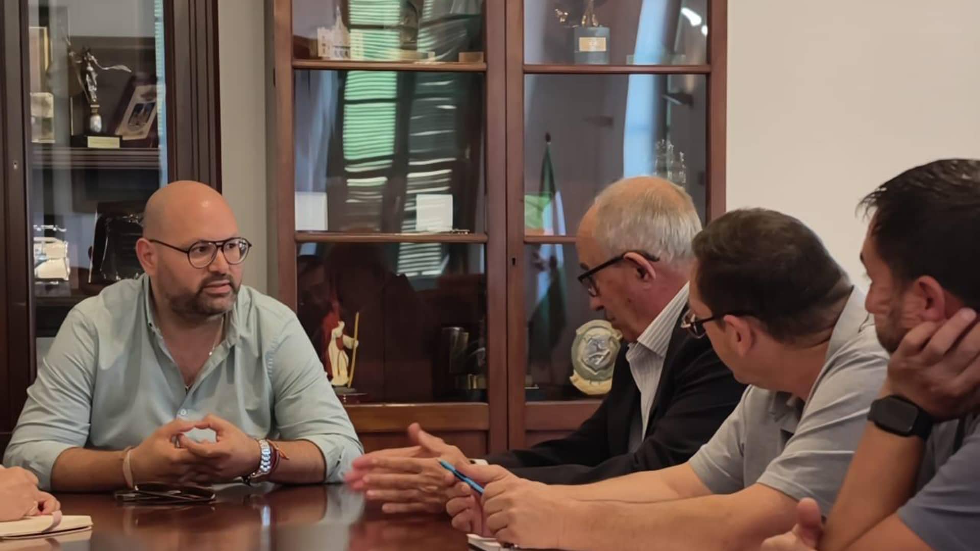 Imagen de la noticia: Relaciones con la Ciudadanía y los belenistas portuenses coordinan sus actividades para Navidad (Relaciones con la Ciudadanía)