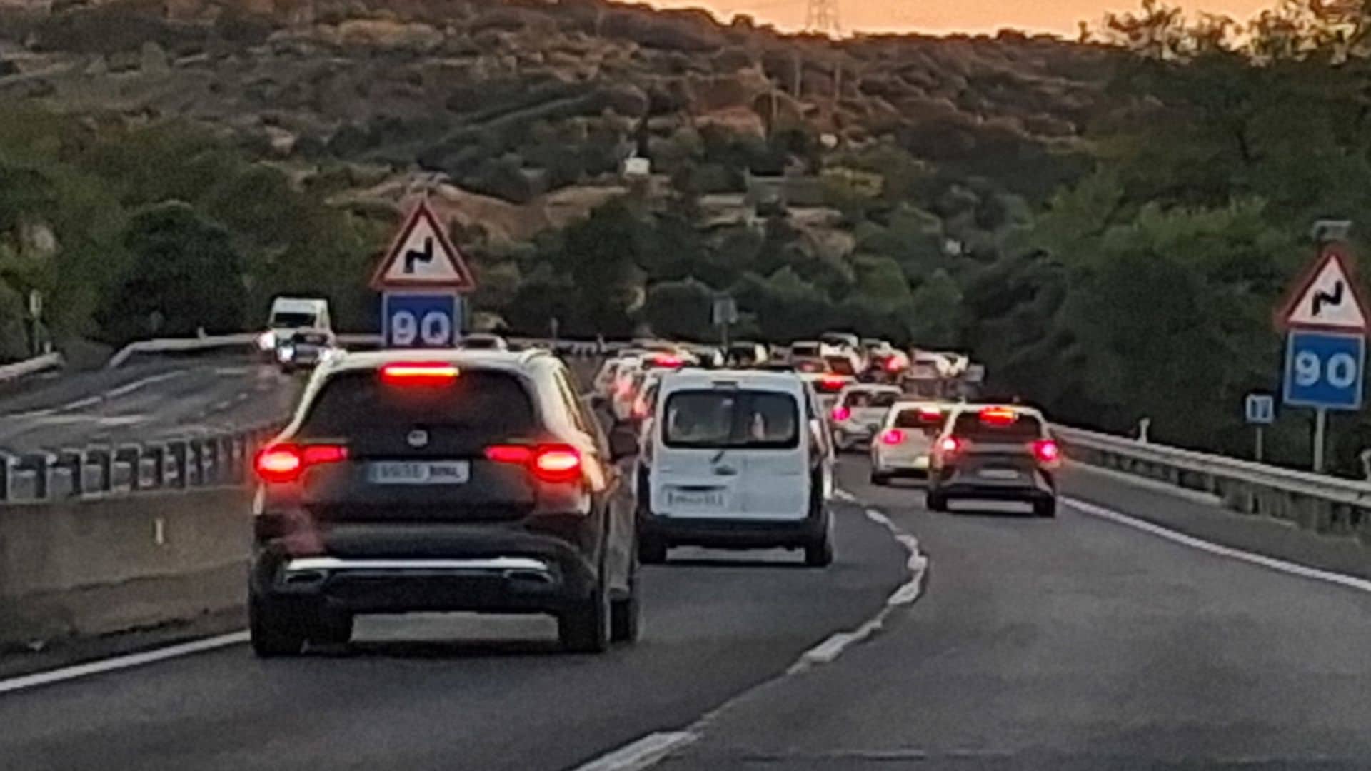 Imagen de la noticia: La DGT refuerza la vigilancia en las carreteras de la Bahía por Todos los Santos (Movilidad)